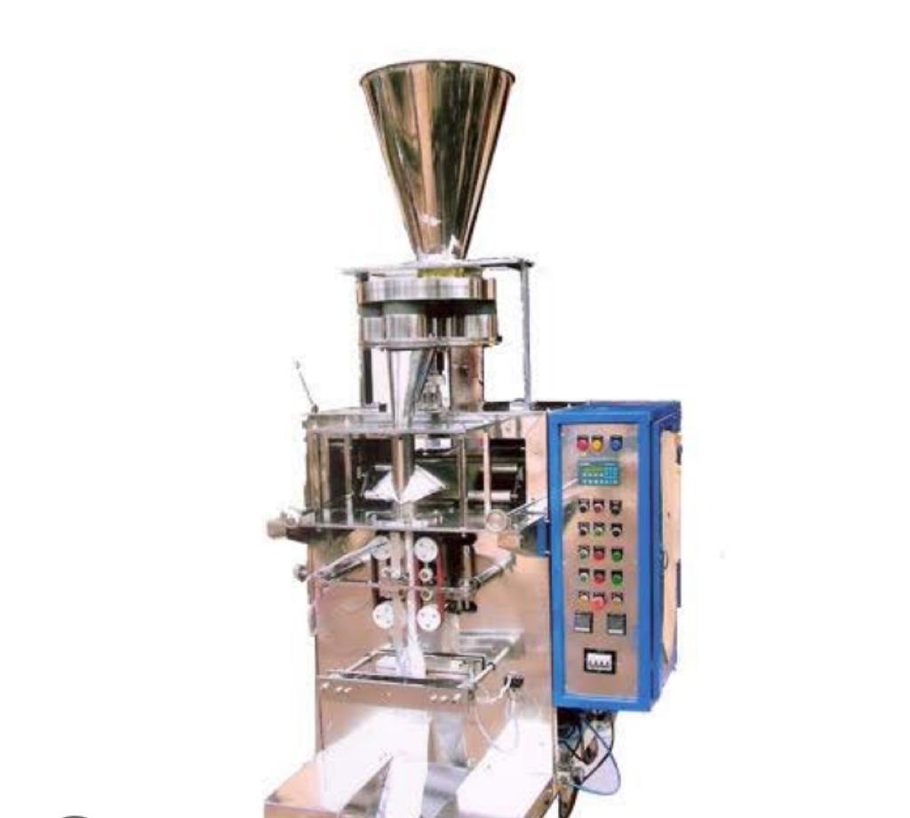 Automatic pouch packing machine